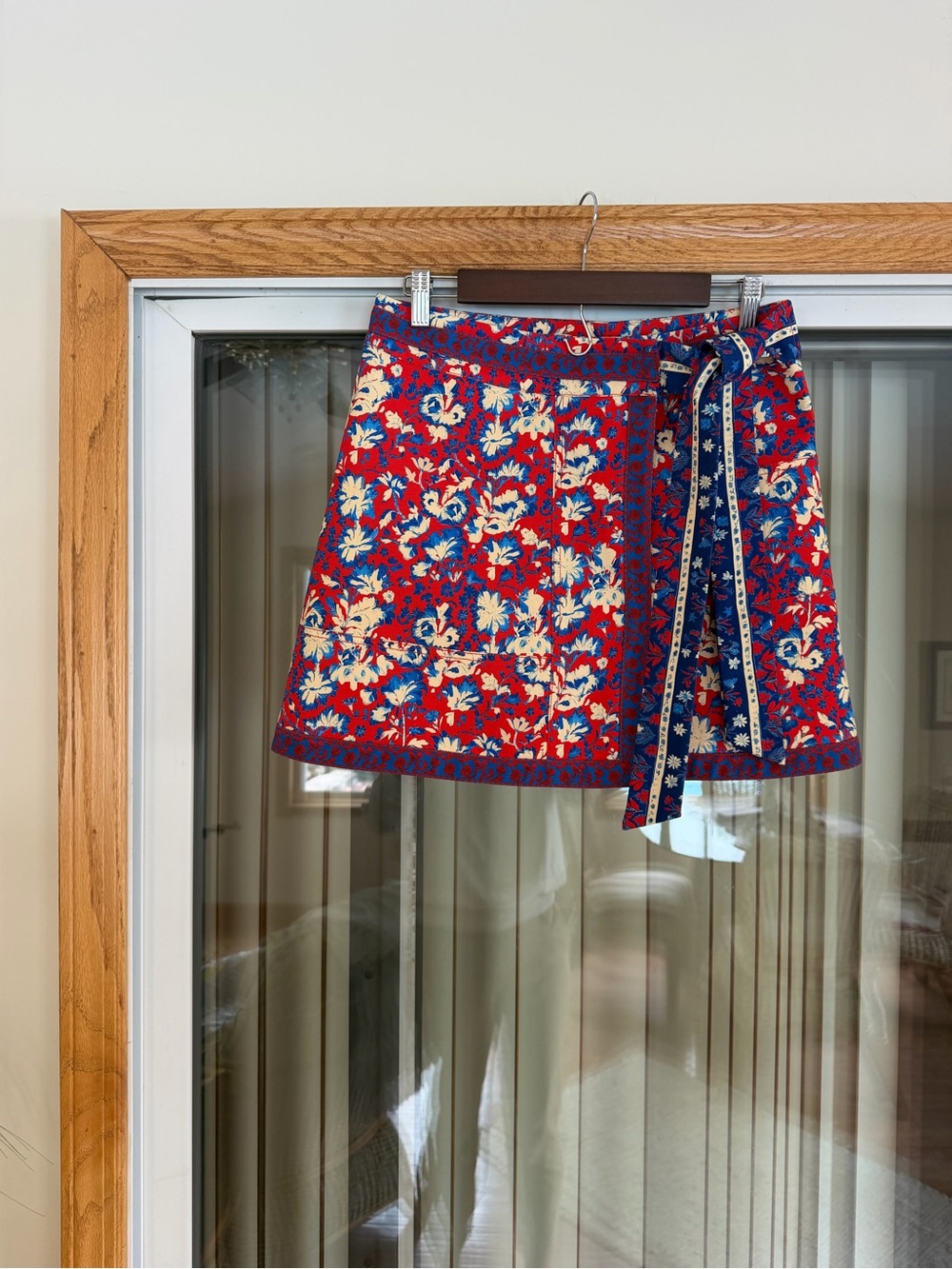 NWOT HUNTER BELL Red Floral Wrap Mini “Bay” Skirt with Cream and Blue Accents